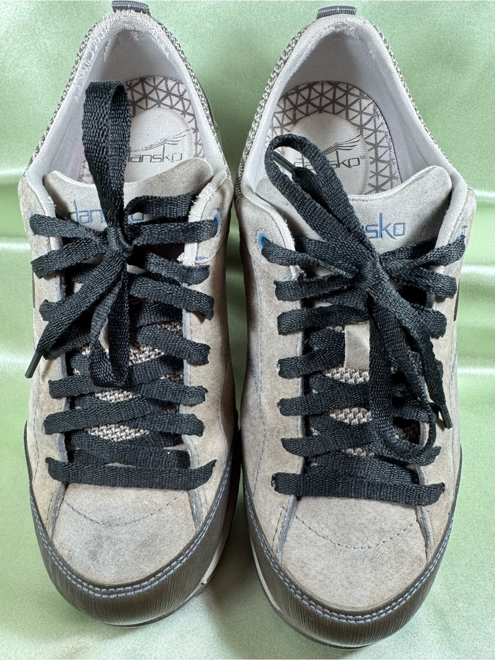Dansko Paisley Suede Grey Waterproof Walking Sneakers Women’s Size 38 US 7.5-8 - Picture 3 of 8